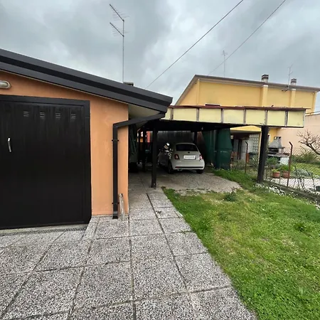 別荘 Ca Silvy ノアーレ